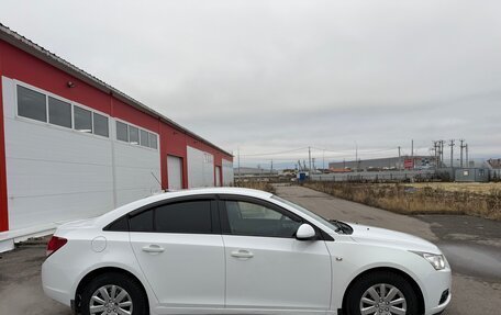 Chevrolet Cruze II, 2011 год, 680 000 рублей, 4 фотография