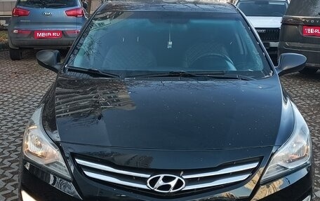 Hyundai Solaris II рестайлинг, 2016 год, 630 000 рублей, 1 фотография