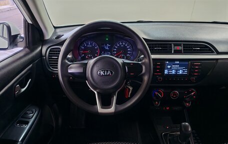 KIA Rio IV, 2018 год, 1 090 000 рублей, 15 фотография