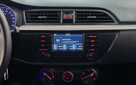 KIA Rio IV, 2018 год, 1 090 000 рублей, 16 фотография