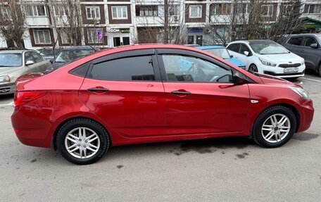 Hyundai Solaris II рестайлинг, 2011 год, 645 000 рублей, 8 фотография