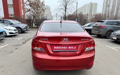 Hyundai Solaris II рестайлинг, 2011 год, 645 000 рублей, 2 фотография