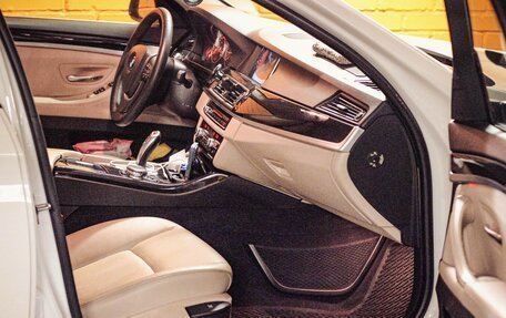 BMW 5 серия, 2013 год, 1 750 000 рублей, 13 фотография