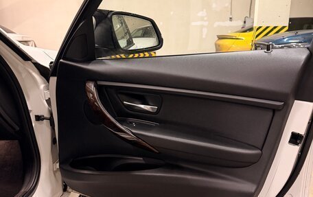 BMW 3 серия, 2015 год, 2 350 000 рублей, 11 фотография