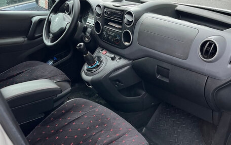 Peugeot Partner II рестайлинг 2, 2012 год, 700 000 рублей, 9 фотография