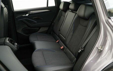 Volkswagen Tiguan, 2025 год, 5 196 444 рублей, 9 фотография