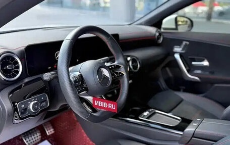 Mercedes-Benz A-Класс, 2025 год, 3 802 000 рублей, 10 фотография