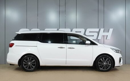 KIA Carnival III, 2019 год, 2 990 000 рублей, 5 фотография