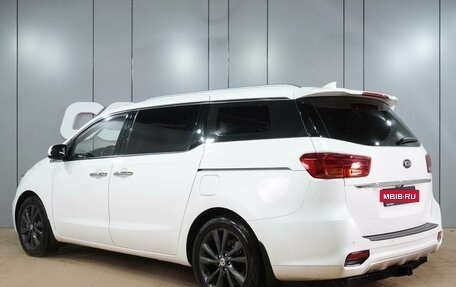 KIA Carnival III, 2019 год, 2 990 000 рублей, 2 фотография