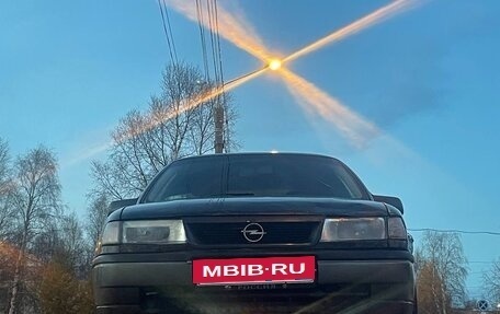 Opel Vectra A, 1994 год, 50 000 рублей, 3 фотография