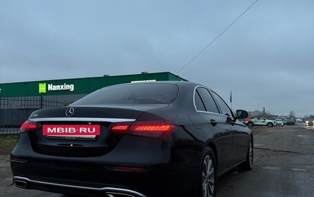 Mercedes-Benz E-Класс, 2021 год, 2 540 000 рублей, 6 фотография