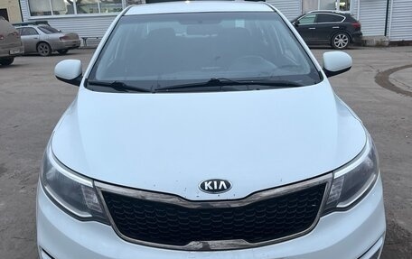 KIA Rio III рестайлинг, 2015 год, 870 000 рублей, 1 фотография