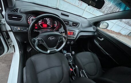 KIA Rio III рестайлинг, 2015 год, 870 000 рублей, 5 фотография