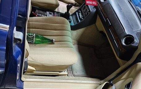 Mercedes-Benz W123, 1980 год, 1 500 000 рублей, 8 фотография