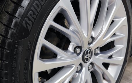 Toyota Camry, 2018 год, 2 450 000 рублей, 22 фотография