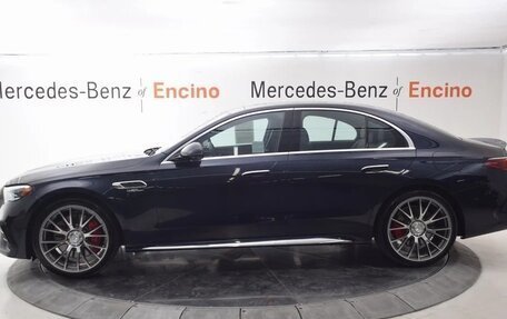 Mercedes-Benz E-Класс AMG, 2025 год, 209 768 рублей, 2 фотография