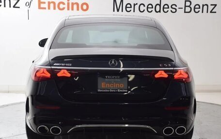 Mercedes-Benz E-Класс AMG, 2025 год, 209 768 рублей, 4 фотография