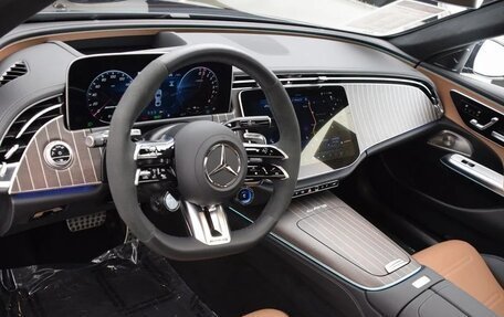 Mercedes-Benz E-Класс AMG, 2025 год, 209 768 рублей, 19 фотография