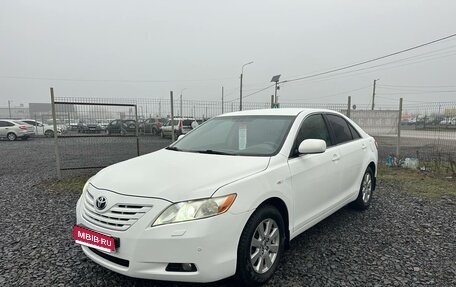 Toyota Camry, 2007 год, 1 090 000 рублей, 1 фотография