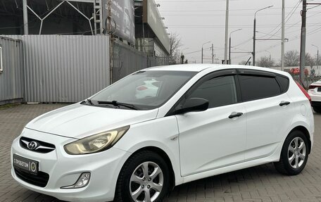 Hyundai Solaris II рестайлинг, 2011 год, 829 900 рублей, 6 фотография