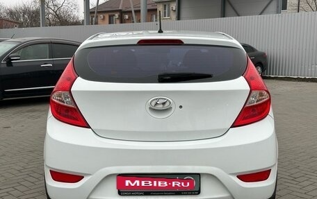 Hyundai Solaris II рестайлинг, 2011 год, 829 900 рублей, 4 фотография