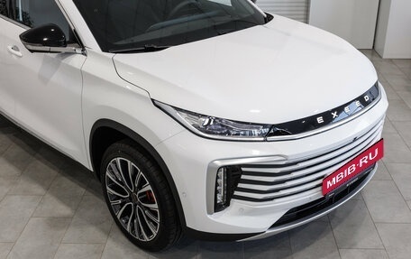 CheryExeed TXL, 2024 год, 4 200 000 рублей, 11 фотография