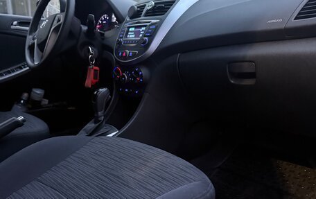 Hyundai Solaris II рестайлинг, 2016 год, 1 150 000 рублей, 6 фотография