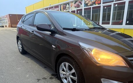 Hyundai Solaris II рестайлинг, 2016 год, 1 150 000 рублей, 2 фотография