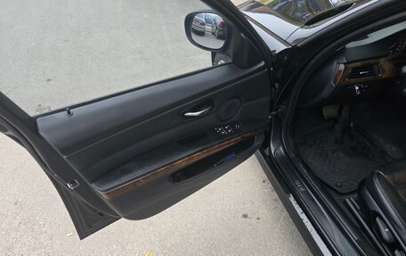 BMW 3 серия, 2009 год, 1 500 000 рублей, 10 фотография