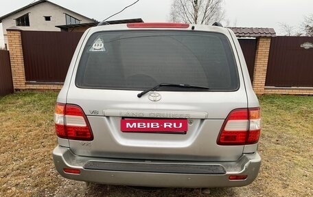 Toyota Land Cruiser 100 рестайлинг 2, 2006 год, 1 550 000 рублей, 3 фотография