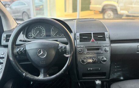 Mercedes-Benz A-Класс, 2011 год, 620 000 рублей, 5 фотография