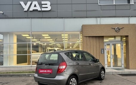 Mercedes-Benz A-Класс, 2011 год, 620 000 рублей, 3 фотография