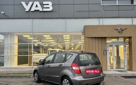 Mercedes-Benz A-Класс, 2011 год, 620 000 рублей, 4 фотография