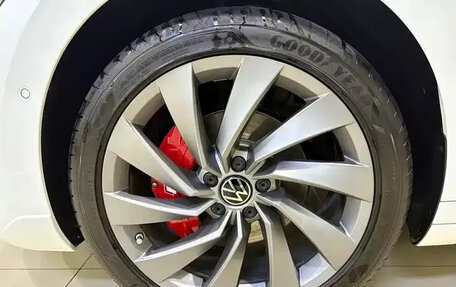 Volkswagen Passat CC, 2025 год, 4 608 000 рублей, 16 фотография