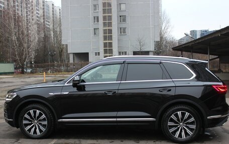 Volkswagen Touareg III, 2018 год, 5 300 000 рублей, 8 фотография