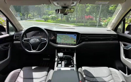 Volkswagen Touareg III, 2025 год, 8 000 855 рублей, 6 фотография