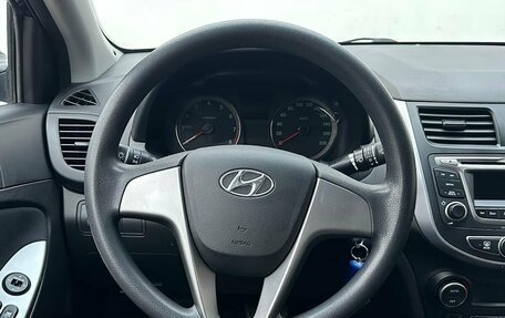 Hyundai Solaris II рестайлинг, 2016 год, 1 200 000 рублей, 12 фотография