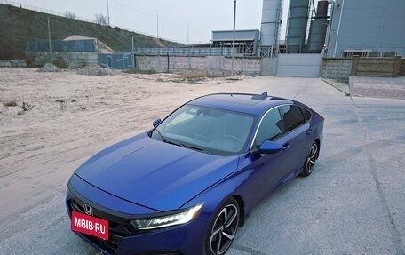 Honda Accord IX рестайлинг, 2018 год, 2 890 000 рублей, 1 фотография