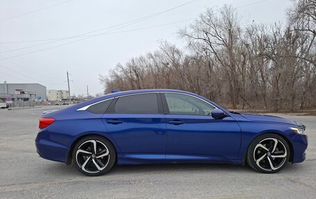Honda Accord IX рестайлинг, 2018 год, 2 890 000 рублей, 11 фотография