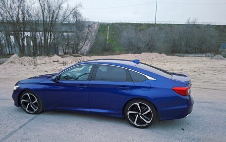 Honda Accord IX рестайлинг, 2018 год, 2 890 000 рублей, 19 фотография