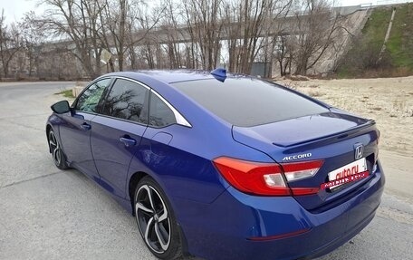 Honda Accord IX рестайлинг, 2018 год, 2 890 000 рублей, 16 фотография