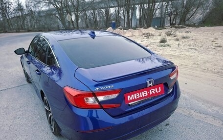 Honda Accord IX рестайлинг, 2018 год, 2 890 000 рублей, 17 фотография