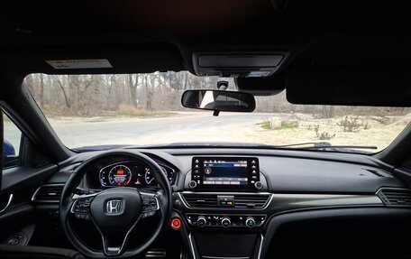 Honda Accord IX рестайлинг, 2018 год, 2 890 000 рублей, 26 фотография