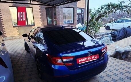 Honda Accord IX рестайлинг, 2018 год, 2 890 000 рублей, 30 фотография