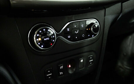 Renault Logan II, 2014 год, 619 898 рублей, 15 фотография