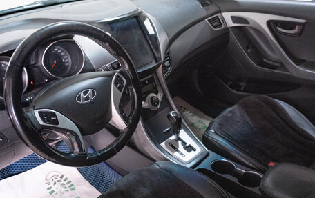 Hyundai Avante, 2011 год, 779 000 рублей, 8 фотография