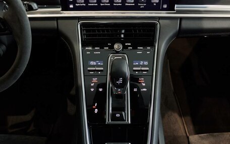 Porsche Panamera II рестайлинг, 2022 год, 14 000 000 рублей, 15 фотография