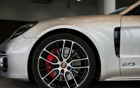 Porsche Panamera II рестайлинг, 2022 год, 14 000 000 рублей, 33 фотография