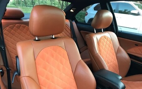 BMW 3 серия, 2004 год, 1 300 000 рублей, 8 фотография