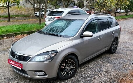 KIA cee'd I рестайлинг, 2011 год, 800 000 рублей, 2 фотография